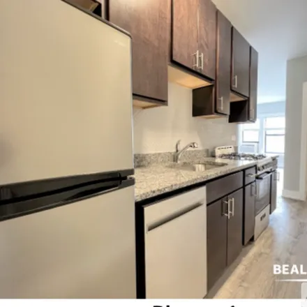 Rent this 1 bed apartment on 707 W Brompton Ave