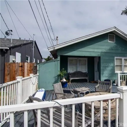 Image 1 - 2226 Etiwanda Street, San Diego, CA 92107, USA - House for rent