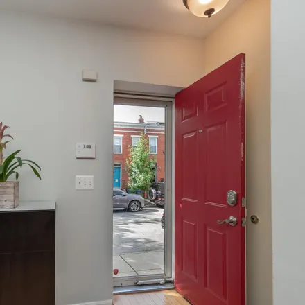 Image 3 - 802 Woodward Street, Baltimore, MD 21230, USA - Townhouse for sale