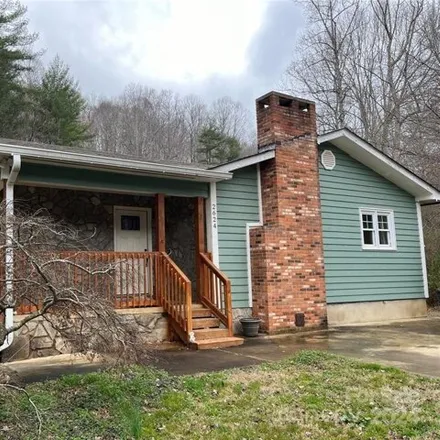 Buy this 3 bed house on 2680 Setzer's Creek Road in Caldwell County, NC 28645