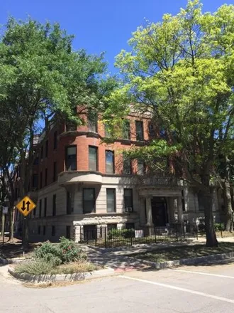 Rent this 2 bed house on 2905-2909 North Mildred Avenue in Chicago, IL 60657