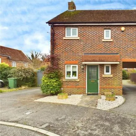 Buy this 3 bed house on Acorn Gardens in Burghfield Common, RG7 3GN