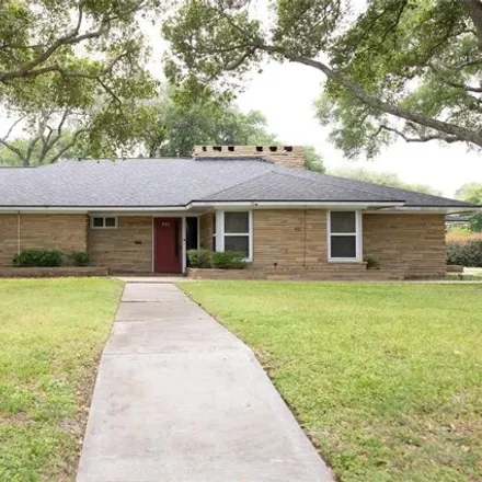 Buy this 4 bed house on 735 West Norris Street in El Campo, TX 77437