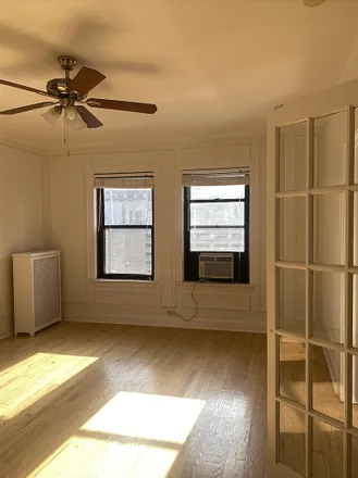 Rent this 1 bed apartment on 40 East Oak in 40 East Oak Street, Chicago