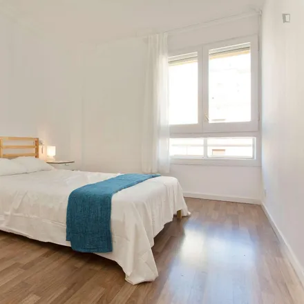 Rent this 1 bed apartment on Carrer de Numància in 43, 45