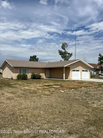 Image 2 - 439 Budd Avenue, Marbleton, WY 83113, USA - House for sale