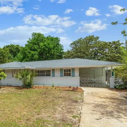 Buy this 3 bed house on 401 Navarre Street in Gulf Breeze, Santa Rosa County