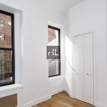 Rent this 2 bed apartment on 270 East 78th Street in New York, NY 10075