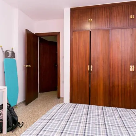 Rent this 6 bed apartment on Consejería de Igualdad in Políticas Sociales y Conciliación, Calle Ancha de Gracia