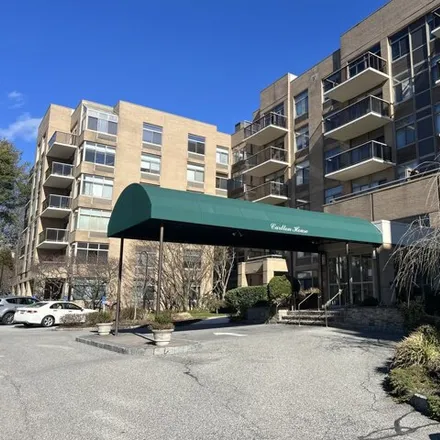 Rent this 2 bed condo on 35 North Chatsworth Avenue in Mamaroneck, NY 10538