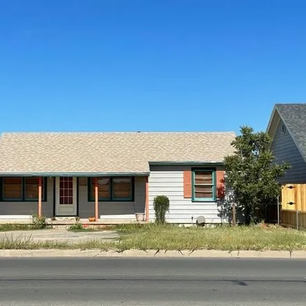 Buy this 3 bed house on 3112 West Illinois Avenue in Midland, TX 79701