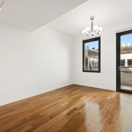 Image 3 - 54 Noll Street, New York, NY 11206, USA - Apartment for rent
