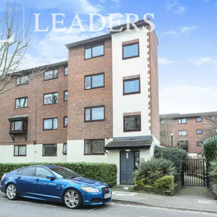 Rent this 1 bed apartment on Blake's Road in London, SE15 6GZ