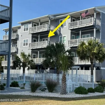 Buy this 2 bed condo on 120 Pelican Drive in Atlantic Beach, Carteret County