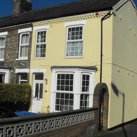 Rent this 4 bed townhouse on 1 Avenue Road in Norwich, NR2 3HL