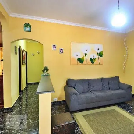 Buy this 5 bed house on Rua África in Parque Oratório, Santo André - SP