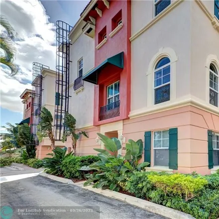 Rent this 3 bed townhouse on 1799 Northeast 9th Street in Sunrise Key, Fort Lauderdale