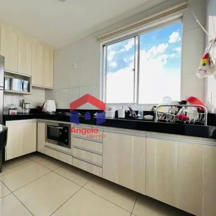 Buy this 2 bed apartment on Rua Pedra da Mata in Piratininga, Belo Horizonte - MG