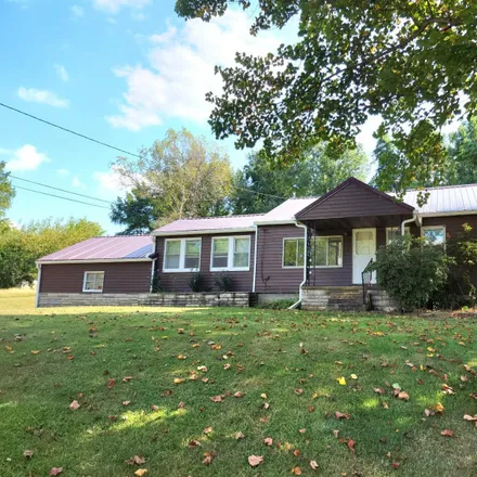 Buy this 3 bed house on 4341 IL 150 in Randolph, Randolph County