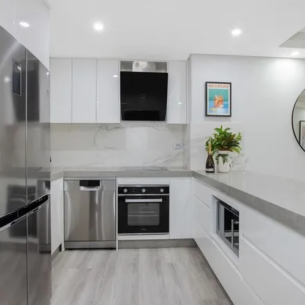 Image 3 - Penkivil Street, Bondi NSW 2026, Australia - Apartment for rent