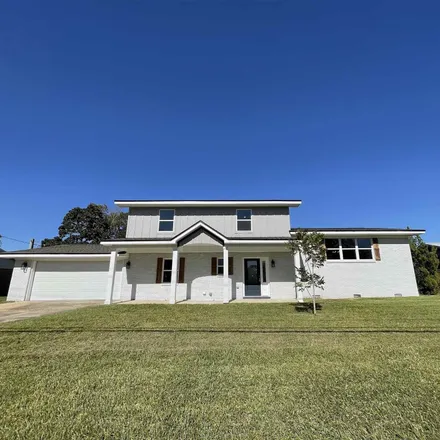 Buy this 3 bed house on 3560 Summit Boulevard in Pensacola, FL 32503