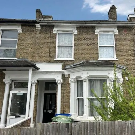 Buy this 1 bed apartment on 327 Crystal Palace Road in London, SE22 9JL
