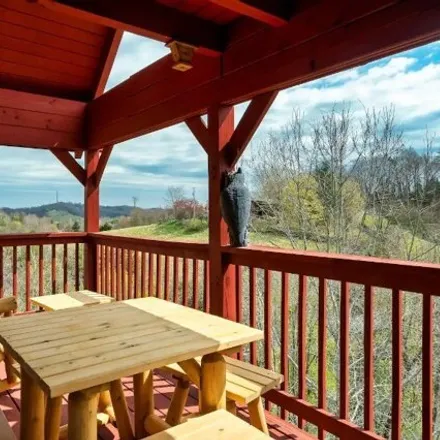 Image 4 - 513 Hideaway Ridge Cir, Sevierville, Tennessee, 37862 - House for sale