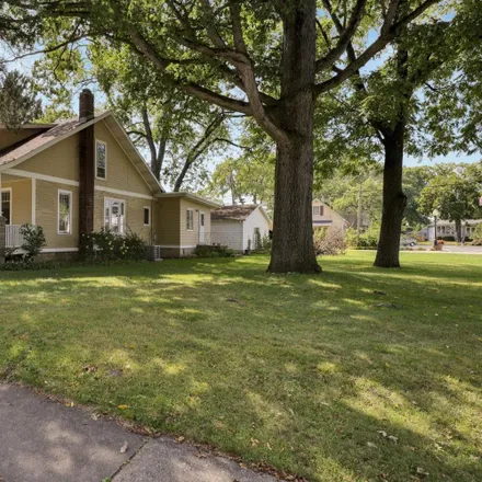 Image 3 - 724 Garfield Street, Hobart, IN 46342, USA - House for sale