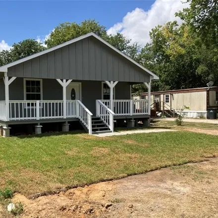 Buy this 3 bed house on 721 Alice Street in El Campo, TX 77437