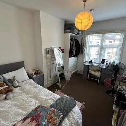 Rent this 5 bed apartment on Binnies Cafe in 721 Wimborne Road, Bournemouth