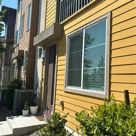 Image 3 - 656 Savi Drive, Corona, CA 92878, USA - Apartment for rent