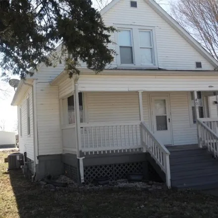 Image 3 - 403 Stewart Avenue, Sawyerville, Macoupin County, IL 62009, USA - House for sale