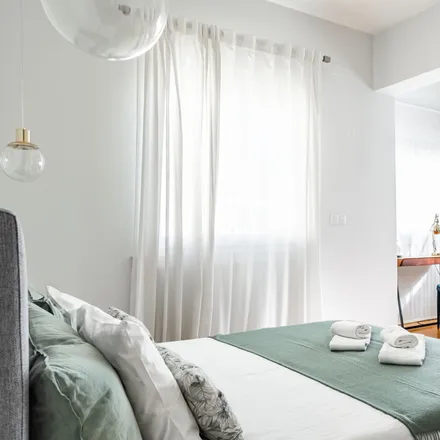 Rent this 3 bed apartment on Deloitte Hub in Avenida Engenheiro Duarte Pacheco 7, 1070-100 Lisbon