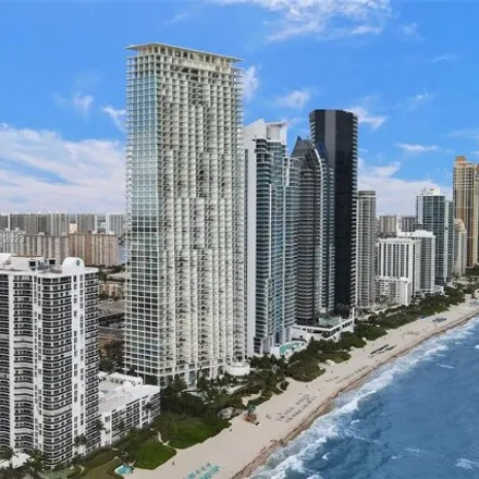 Rent this 5 bed condo on Jade Signature in 16901 Collins Avenue, Sunny Isles Beach