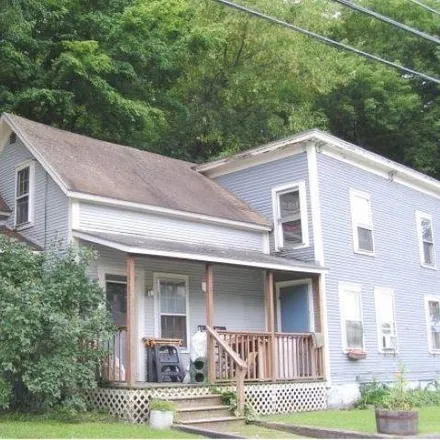 Buy this 4 bed house on 21 South Street in Bristol, VT 05443