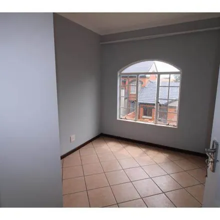 Image 2 - Addo Oval, Mooikloof Ridge, Gauteng, 0072, South Africa - Apartment for rent