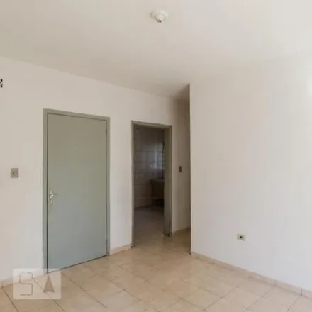 Rent this 2 bed apartment on Rua Maria Helena in Piraporinha, Diadema - SP