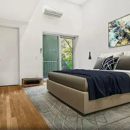 Rent this 3 bed apartment on 159 Lexington Avenue in New York, NY 10016