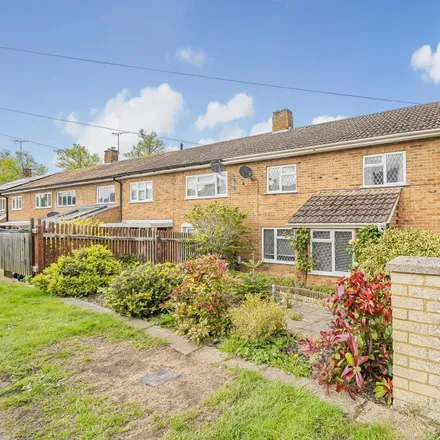 Rent this 3 bed house on Badgemore Lane in Henley-on-Thames, RG9 2JH
