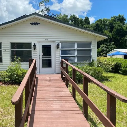 Buy this 2 bed house on 511 2nd Avenue in Wildwood, Sumter County