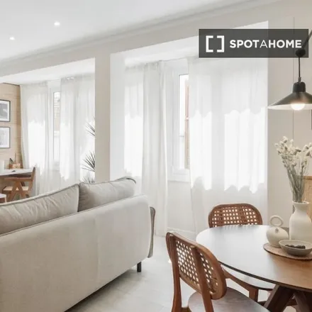 Rent this 2 bed apartment on Carrer d'Arimon in 08001 Barcelona, Spain