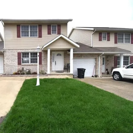 Rent this 3 bed house on 132 Donna Avenue in Fieldcrest, Monongalia County