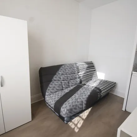 Rent this 1 bed apartment on Hôtel de Ville in Place de l'Hôtel de Ville, 03200 Vichy