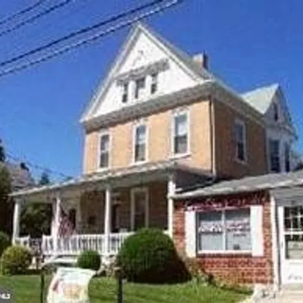 Image 1 - Guiseppes Restauant, Woodland Avenue, Ambler, Montgomery County, PA 19002, USA - Apartment for rent