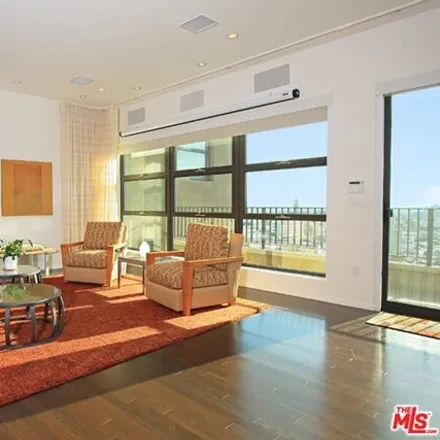 Image 1 - The Broadway Hollywood, 1645 Vine Street, Los Angeles, CA 90028, USA - Condo for sale