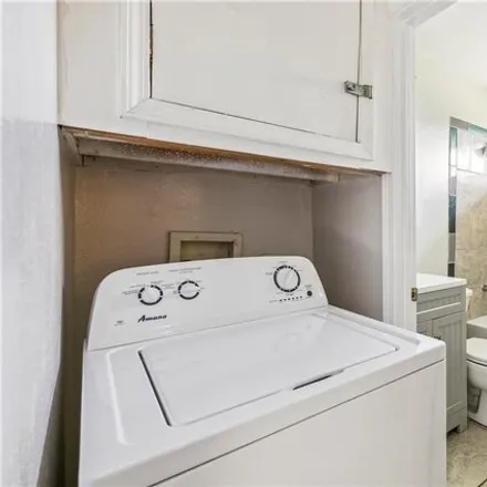 Image 7 - 4829 Rosemont Place, New Orleans, LA 70126, USA - House for sale