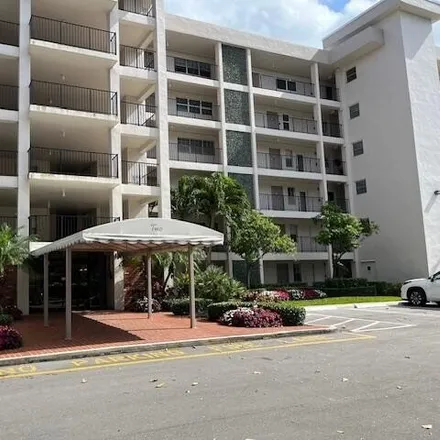 Buy this 4 bed condo on Palm Aire Country Club in 2600 North Palm Aire Drive, Pompano Beach