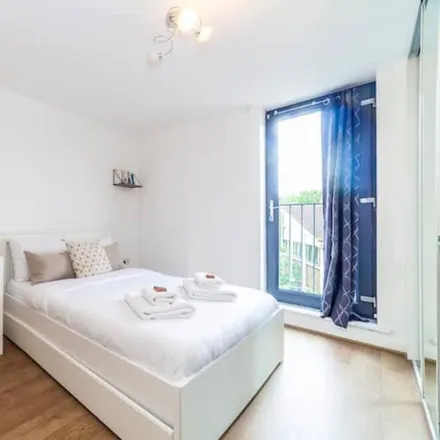 Rent this 2 bed apartment on London in SE8 5BU, United Kingdom