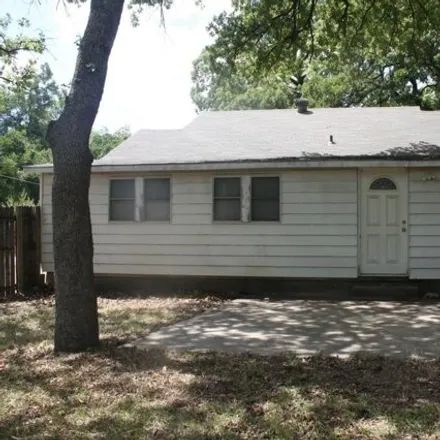 Image 3 - 4385 Creech Street, Haltom City, TX 76117, USA - House for rent
