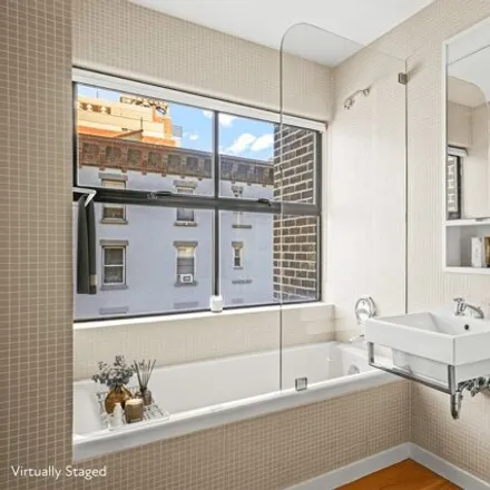 Image 9 - 456 West 19th Street, New York, NY 10011, USA - Condo for sale